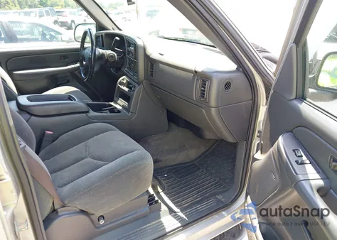 2005 Chevrolet Silverado 1500 Ls z USA, uszkodzony, nr VIN 2GCEC13T451112028